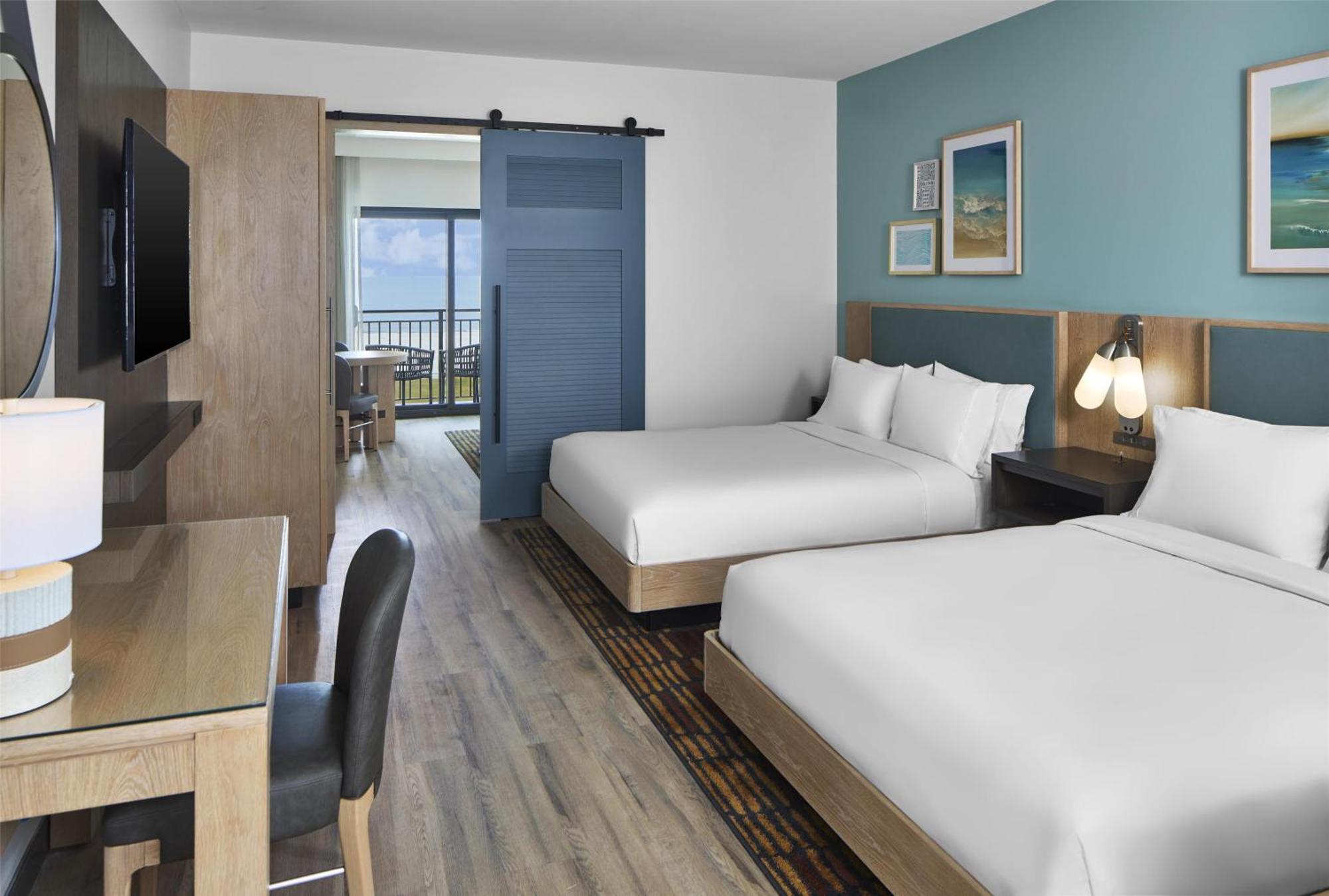 Queen Suite Two Queen Beds Balcony Gulf View