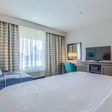 Hampton Inn Gulf Shores-3
